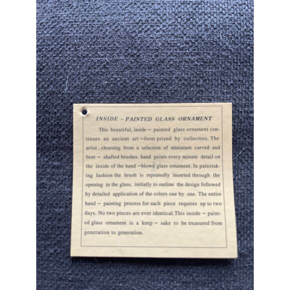 Gorgeous handblown and hand painted Christmas ornament- one of a kind - Picture 5 of 5